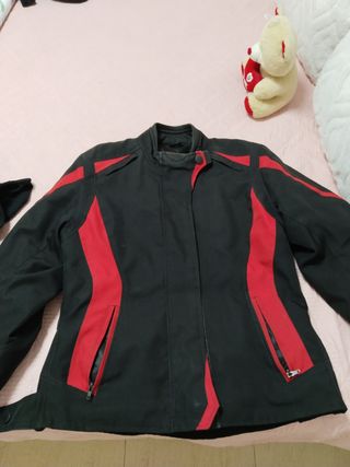 Chaqueta moto mujer negra roja