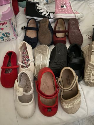 Zapatos niña 24/25 - rojos y blancos