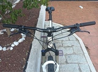 Commencal Meta 4.3 MTB - incluye pedales El Gallo 