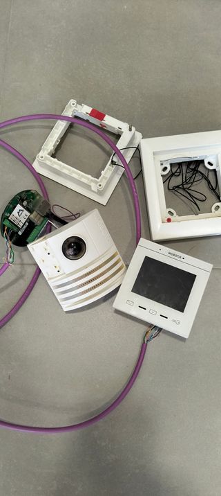 Videoportero IP MOBOTIX completo