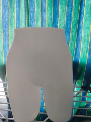 Maniquí cadera mujer