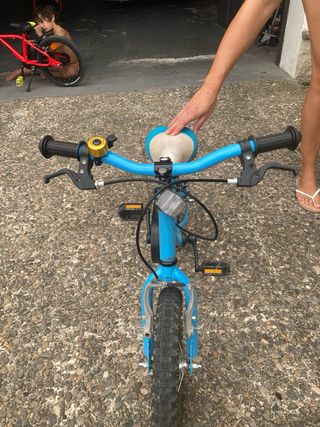 Bicicleta infantil niñ@ 16" azul (4 a 6 años)