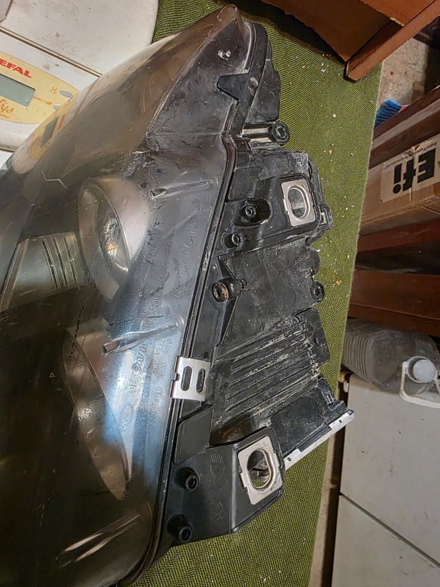 Farol direito  Xénon Audi A4 - B6 cabri