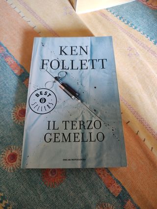 Il Terzo Gemello (Oscar Bestsellers) (Italian E...