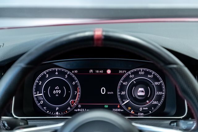 VOLKSWAGEN GOLF GTI TCR (2019)