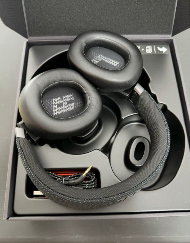 JBL Live 660NC: Auriculares inalámbricos