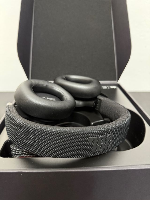 JBL Live 660NC: Auriculares inalámbricos