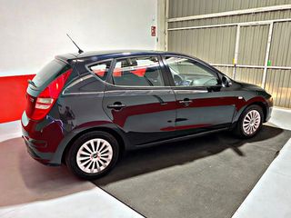 Hyundai i30 2010