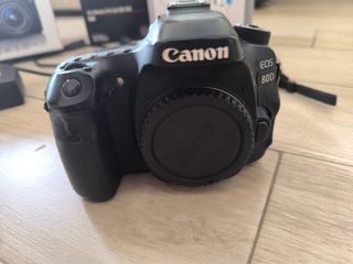Canon EOS 80D 