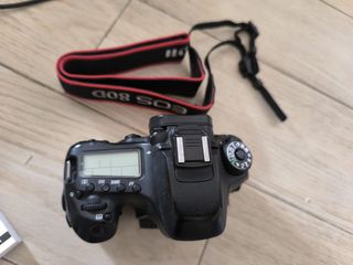 Canon EOS 80D 