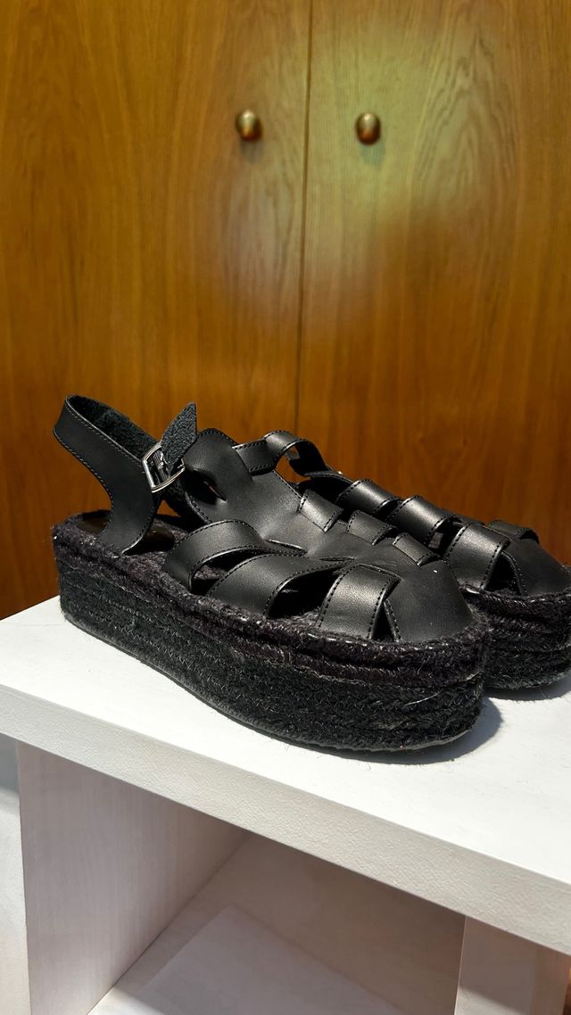 Sandalias plataforma negras