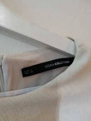 Vestido beige ajustado