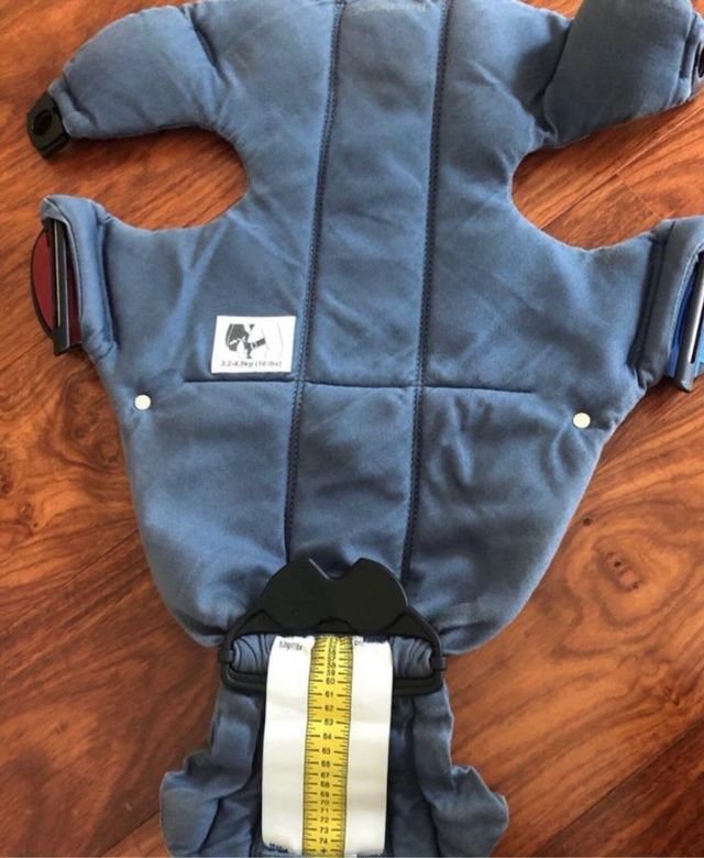 Babybjörn Mini Portabebés + Protector