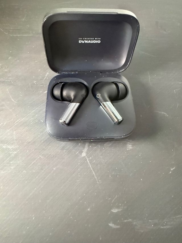 OnePlus Buds Pro 2 - Auriculares negros