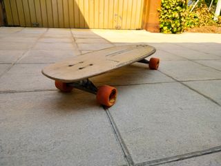 Monopatín longboard usado