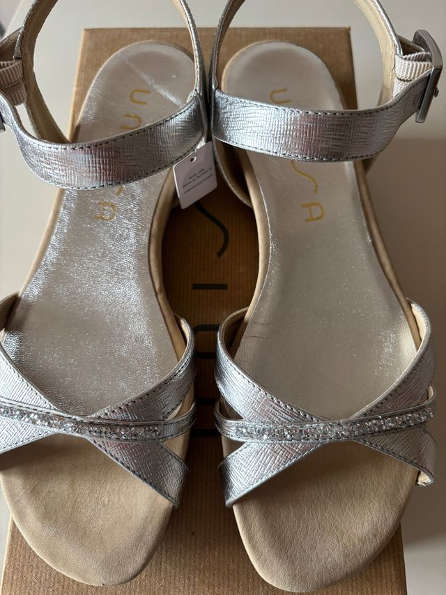 Sandalias Unisa Plata - Nuevas