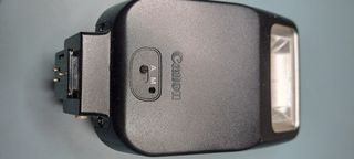 Canon EF-M 35-80mm: Cámara película