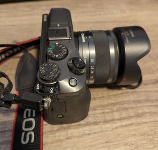 Canon EOS M6 mirrorless + Objetivo 15-45mm