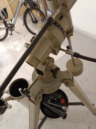 Telescopio Skymaster 900mm


