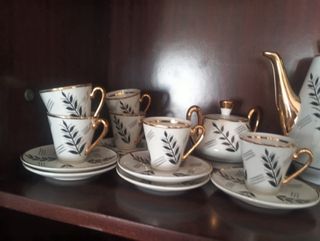 Juego café porcelana dorado