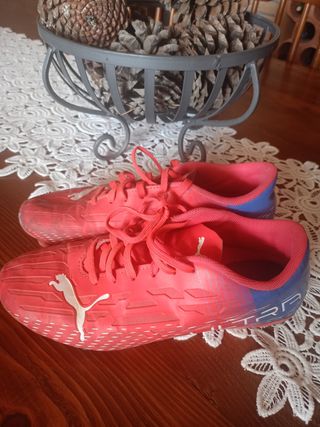 Zapatillas Puma niño - rojas y azules