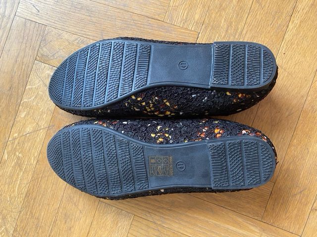 Manoletinas negras multicolor 41