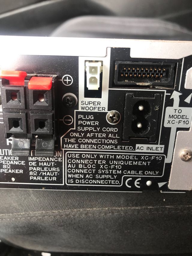 Pioneer M-F10 Amplificador 127W