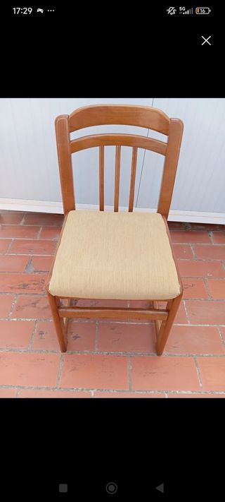 Cinco Sillas madera haya - Asiento beige