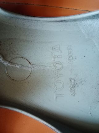 N. 2 copricerchi Toyota '15 pollici