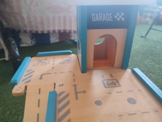 Garaje 3 plantas madera niños