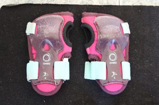 Patines Oxelo azules + protecciones