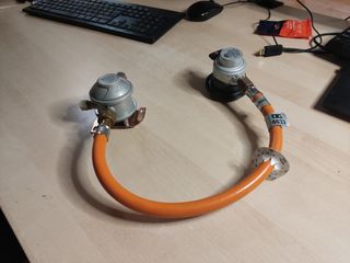 Regulador gas butano/propano caravana y Autocarava