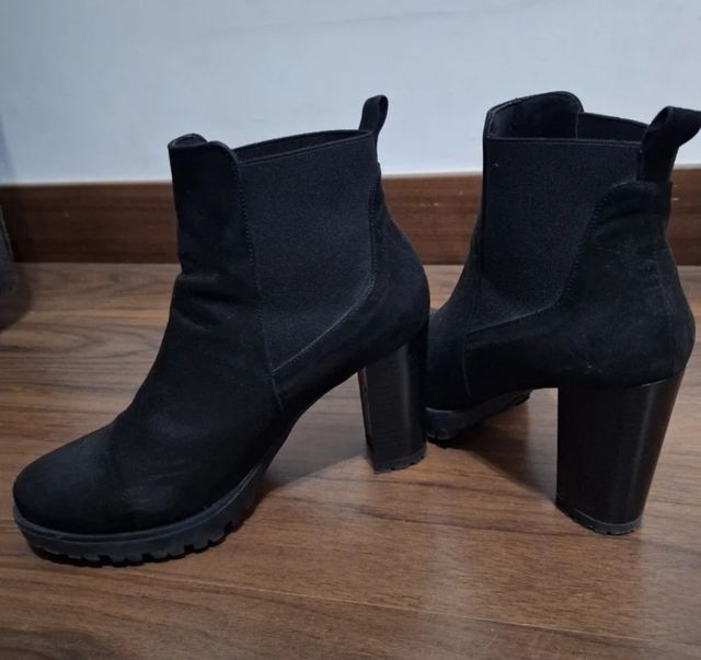 Botines negros tacón alto 37. Perfectos