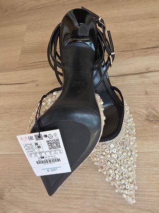 Tacones Zara - Beige y Negro