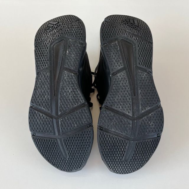 Deportivas Adidas negras talla 44