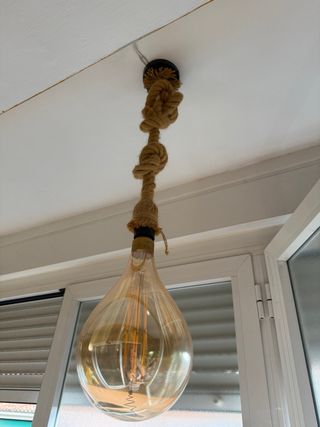 Lámpara colgante estilo rústico