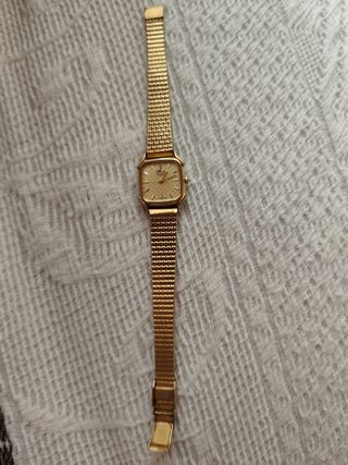 Reloj Lotus mujer 
bañado en oro de 18 quilates 