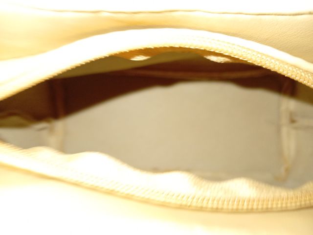 Bolso beige pequeño polipiel