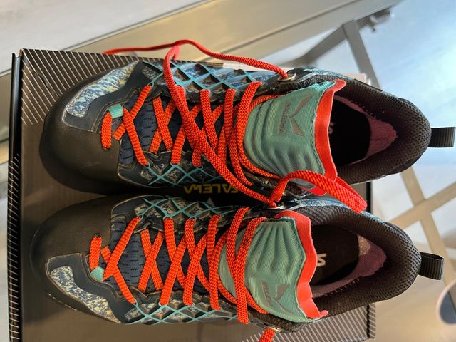 Salewa - Zapatillas montaña chica talla 35