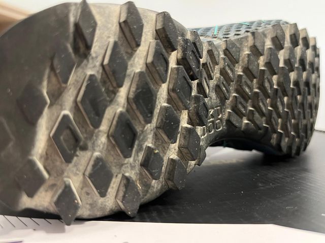 Salewa - Zapatillas montaña chica talla 35