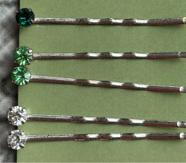 horquillas lunares de boton y de cristal