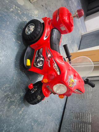Moto eléctrica infantil roja