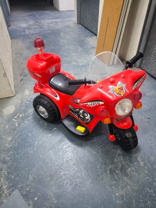 Moto eléctrica infantil roja