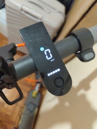 Patinete Xiaomi: ¡Como nuevo! Venta en persona.