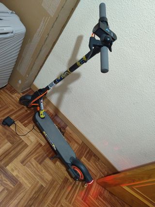 Patinete Xiaomi: ¡Como nuevo! Venta en persona.