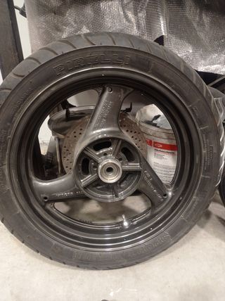 Suzuki GS 500E - Despiece