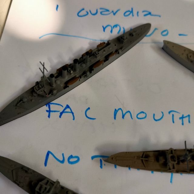 Barcos plomo crucero ligero Royal Navy Falmouth