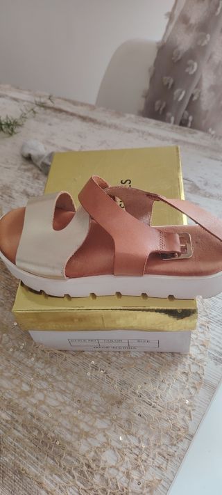 Sandalias plataforma beige-marrón