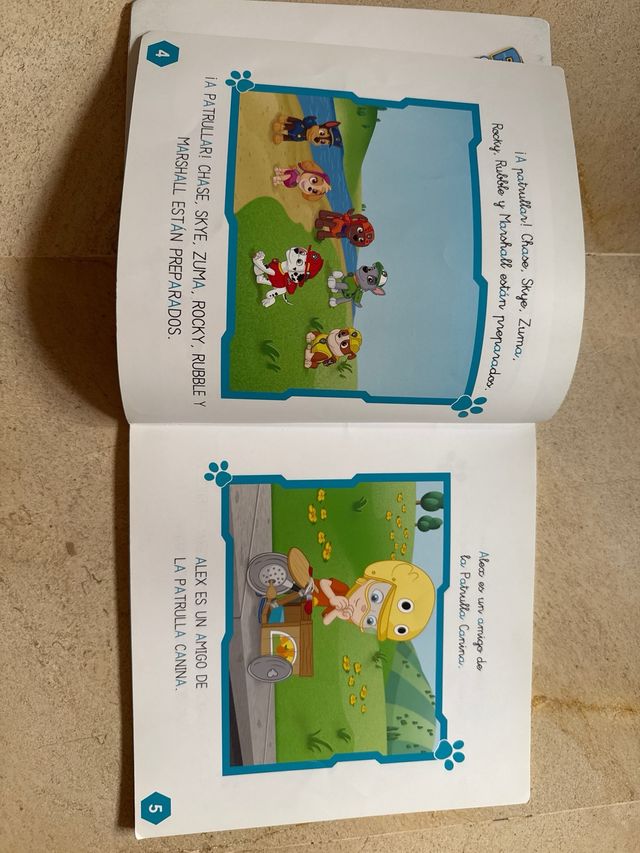 Paw Patrol. Un cuento para cada vocal: a, e, i ...