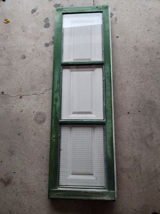 Ventana madera con cuarterones- 3 paneles y 2 hoja